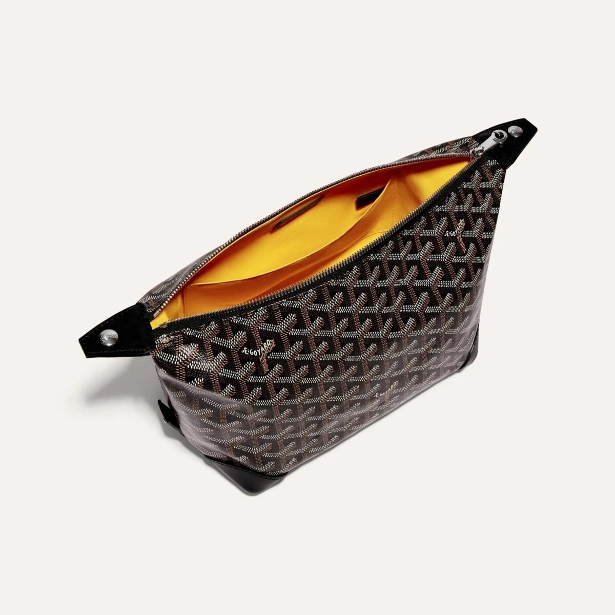 Bowling 25 Toiletry Bag - Image 2